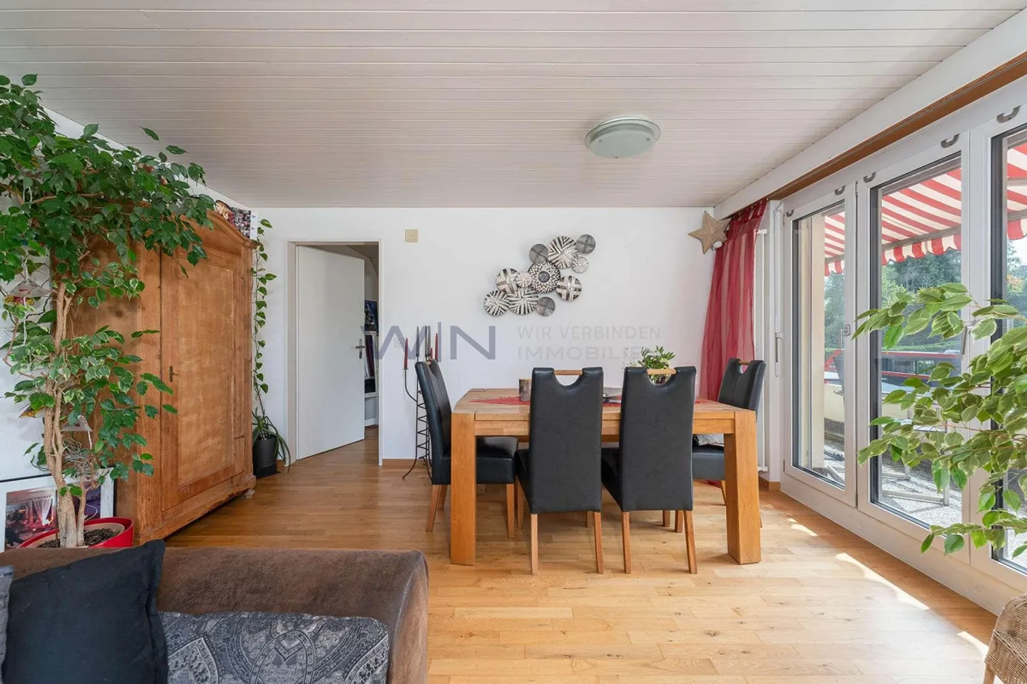 Charmante Wohnung mit Balkon - Foto 5 von 5