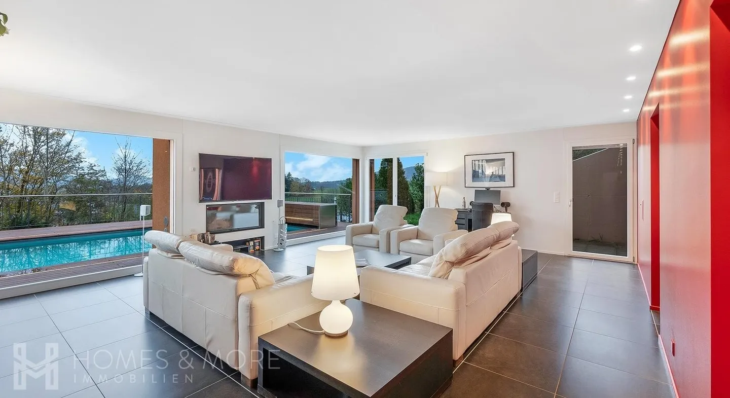 PACE, VISTA LONTANA E IDEALI COLLEGAMENTI AI TRASPORTI PUBBLICI - Foto 5 di 9