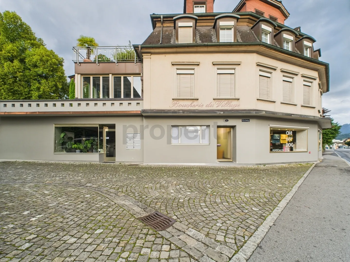 Appartamento ristrutturato di 4,5 stanze in edificio storico a Horw - Foto 11 di 13