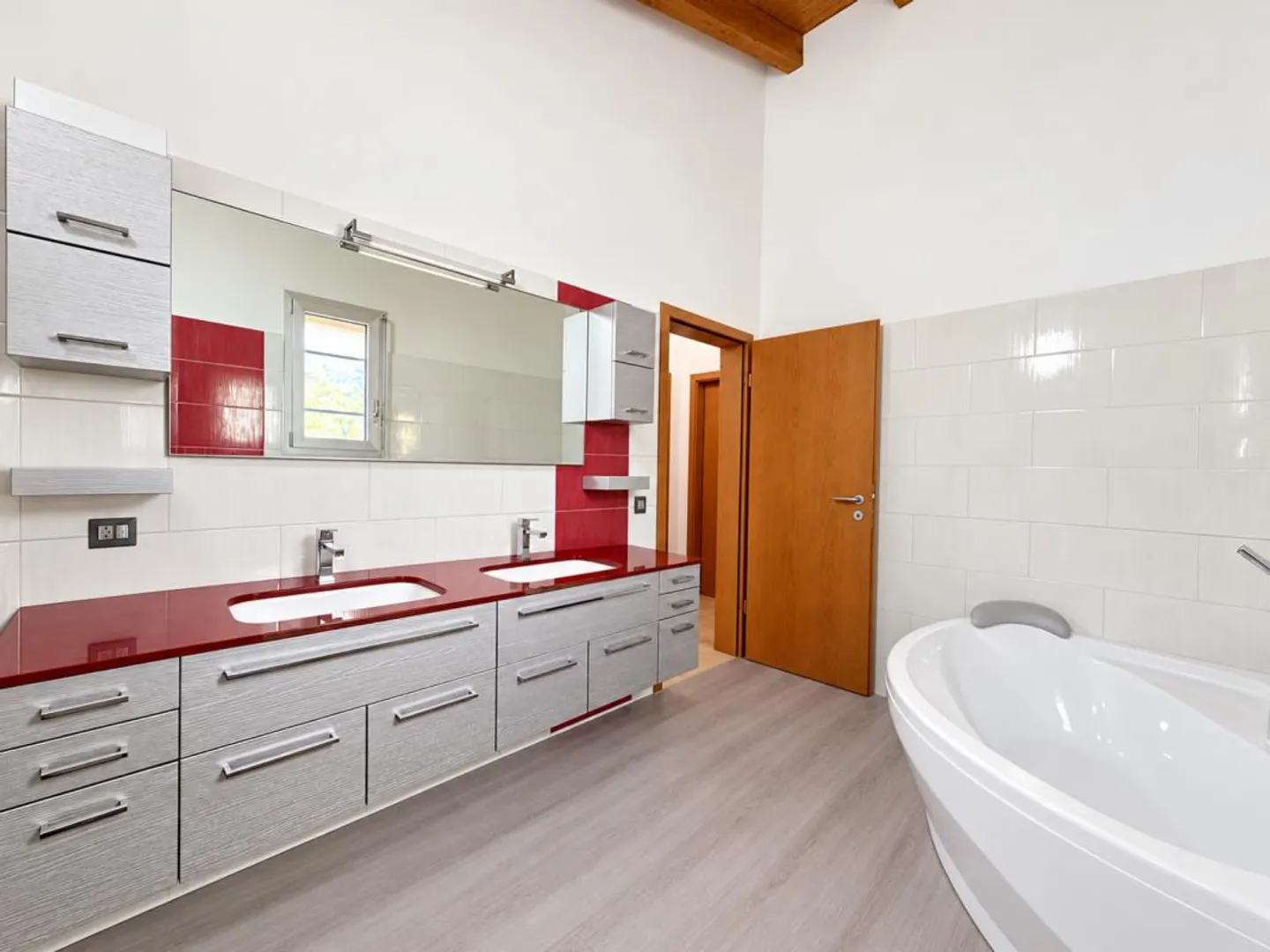 DAVESCO SORAGNO - LE PLAISIR DE VIVRE DANS UNE MAISON INDÉPENDANTE - Photo 8 sur 20