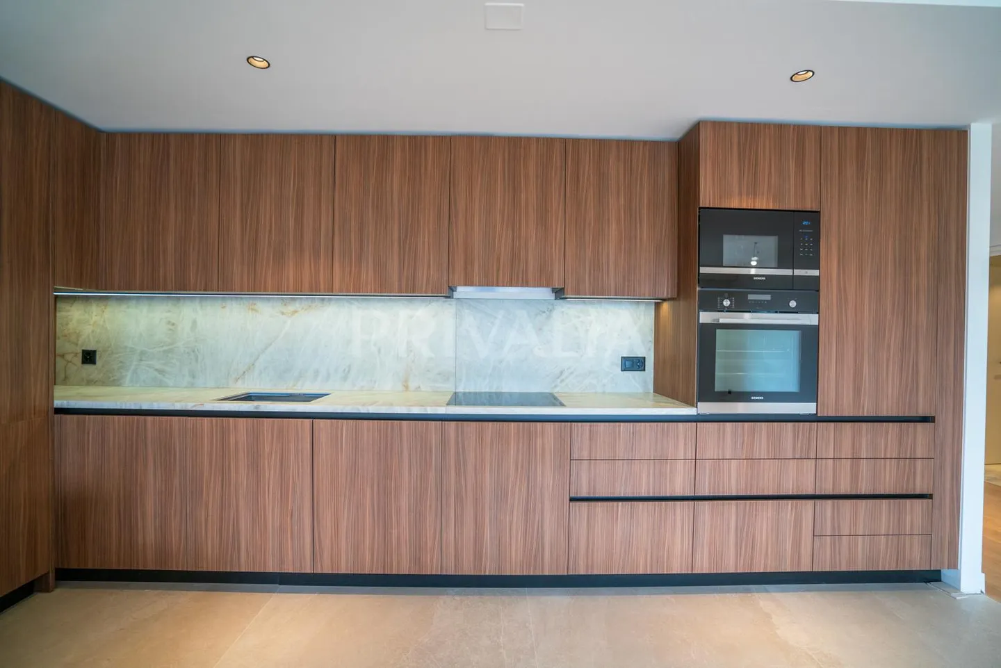 Superb contemporary apartment with two terraces and unobstructed views... - Photo 3 of 10