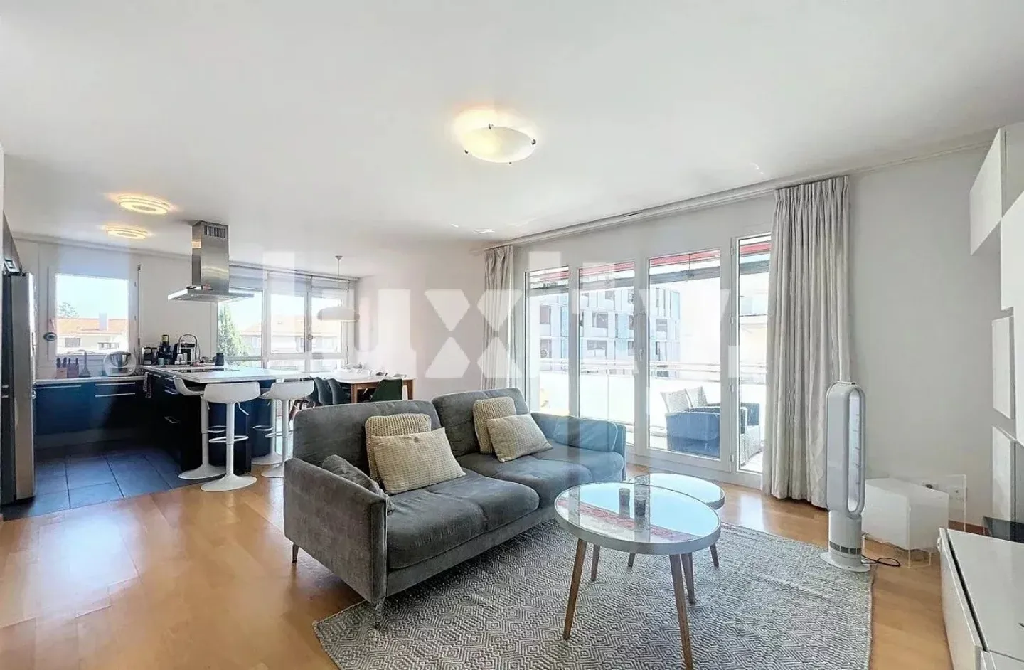 Beautiful fully furnished apartment - Photo 4 of 4