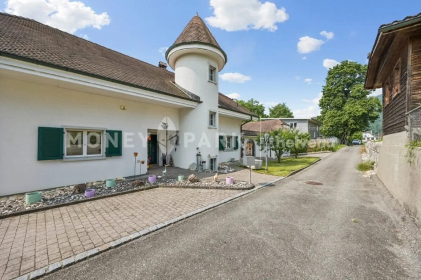 Exclusive 6.5-Room Villa - Timeless and with Many Extras - Photo 18 of 18