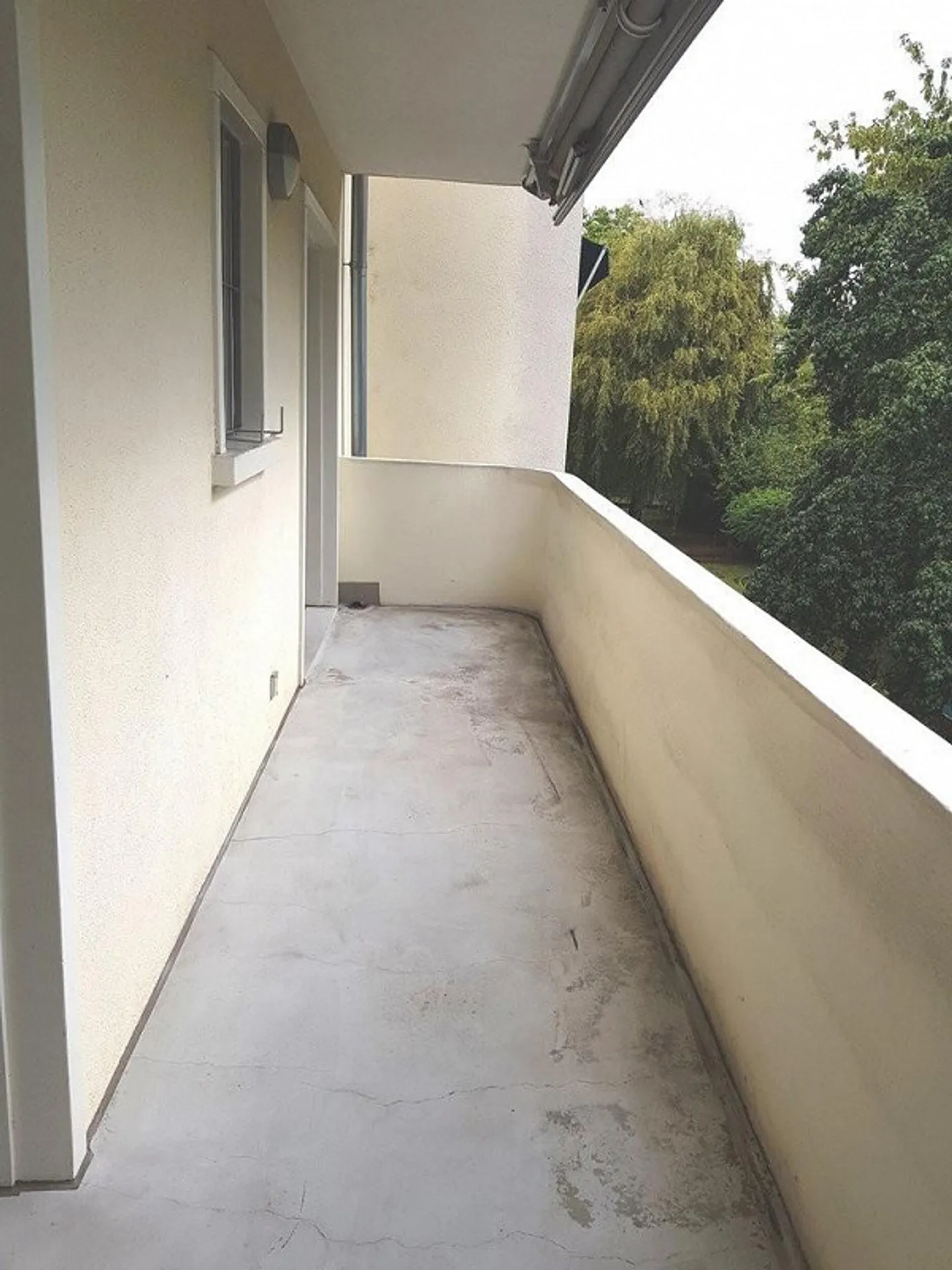 centrally located apartment - Photo 6 of 6