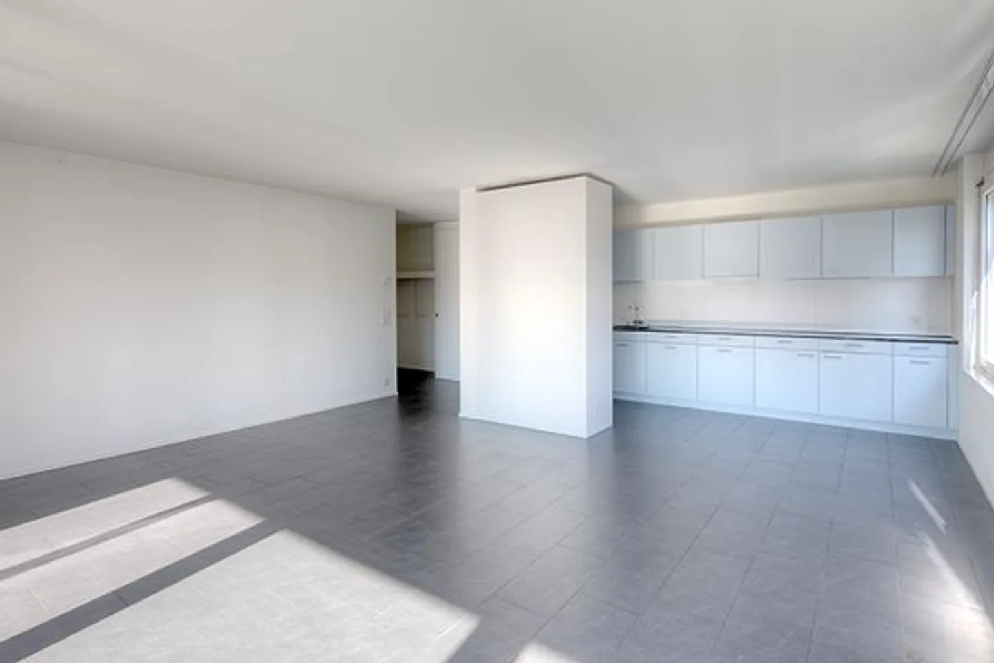 Wohnung mieten - Foto 3 von 13