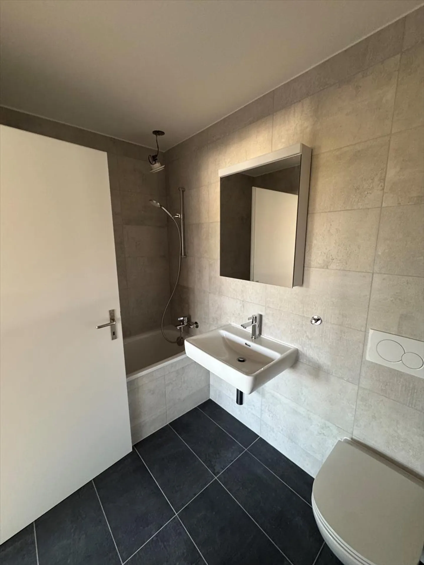 4.5 Room Apartment - Photo 7 of 11