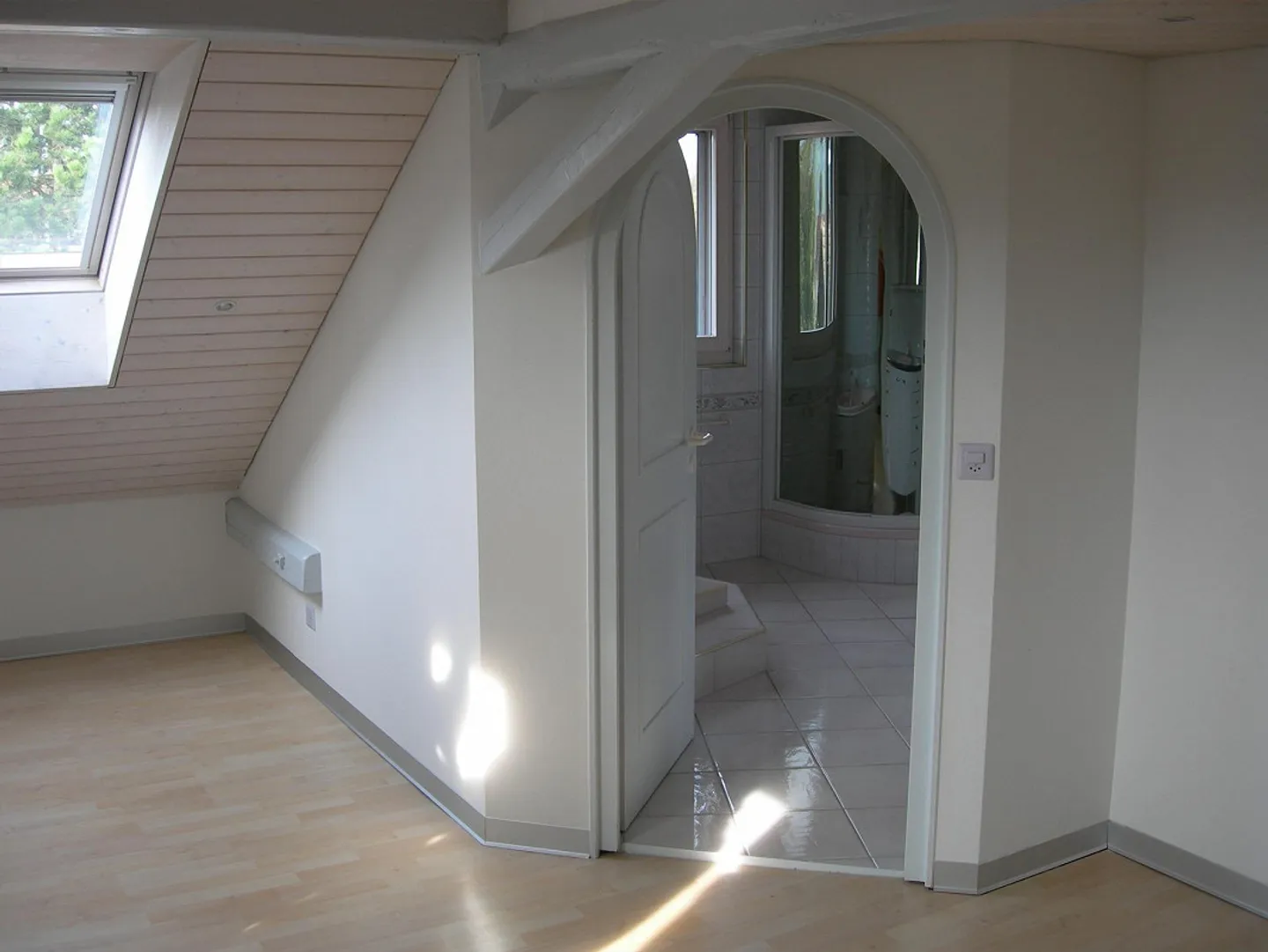 Single-family house with sales area - Photo 9 of 29