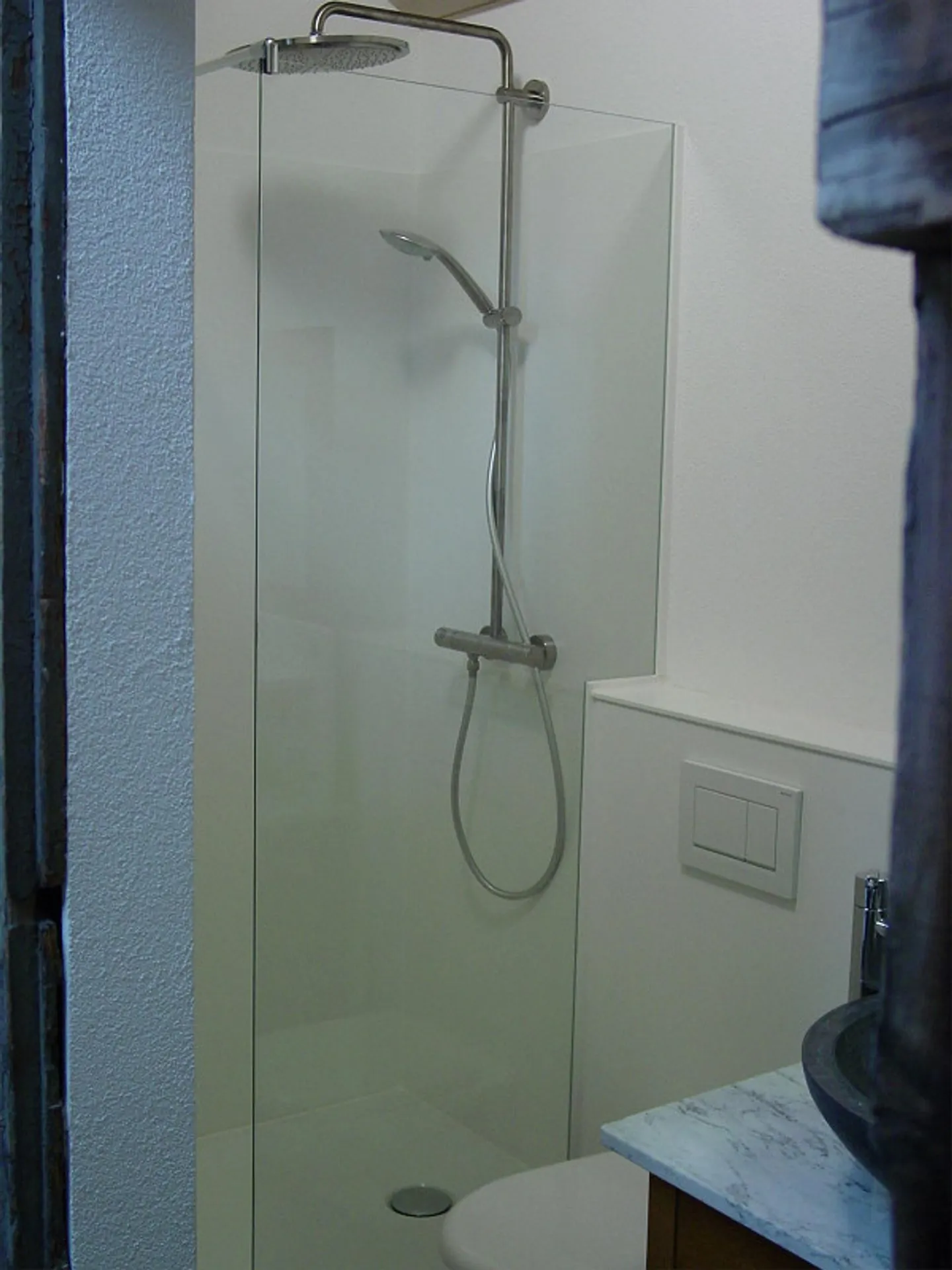 Single-family house with sales area - Photo 15 of 29