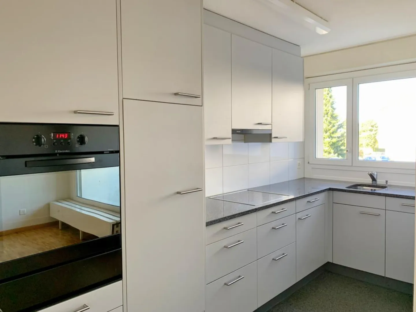 Qui si vive tranquillamente e in posizione centrale - Foto 3 di 6