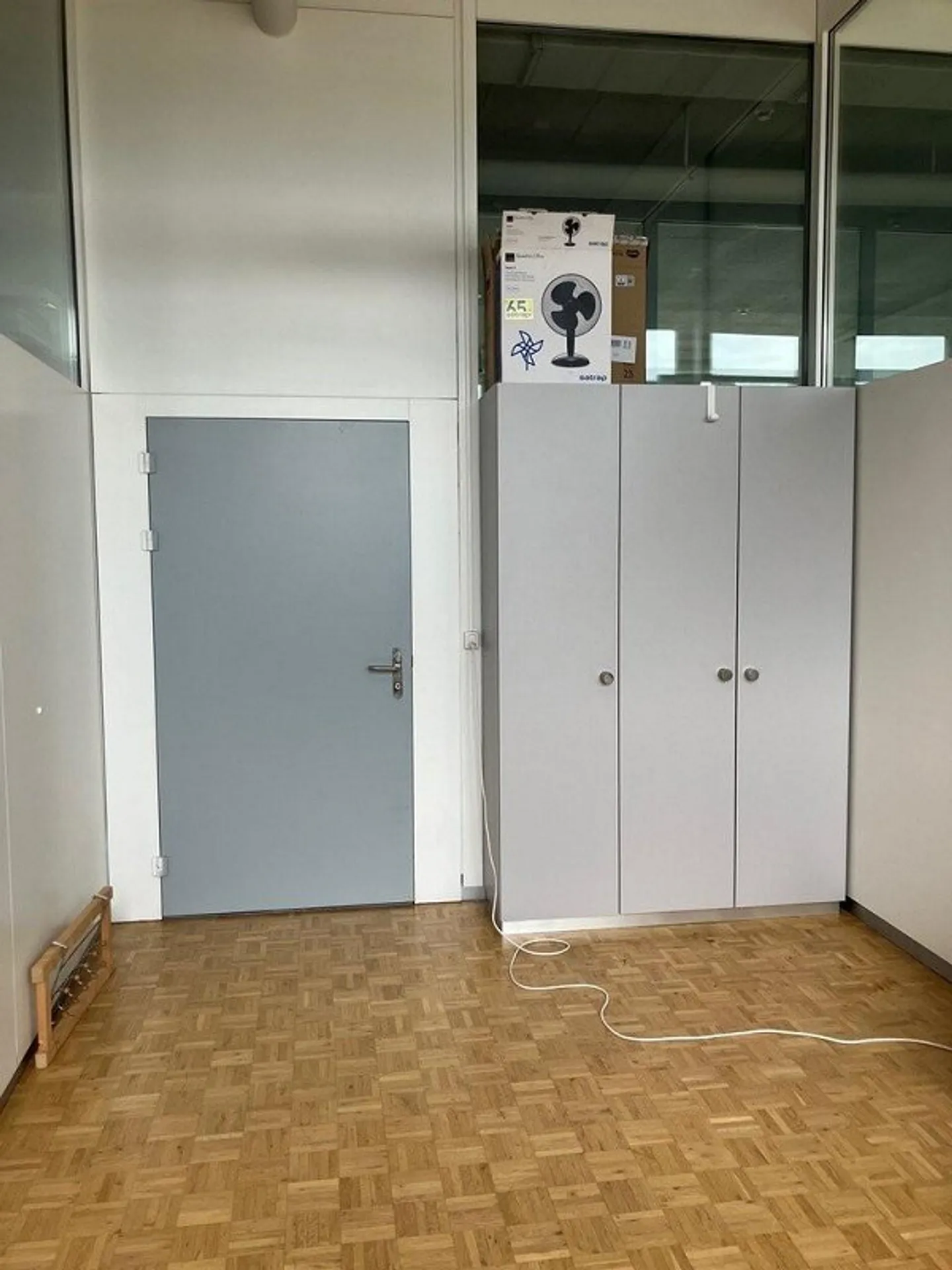 Various office spaces (16 - 61m2) for rent - choose yours now! - Photo 6 of 8