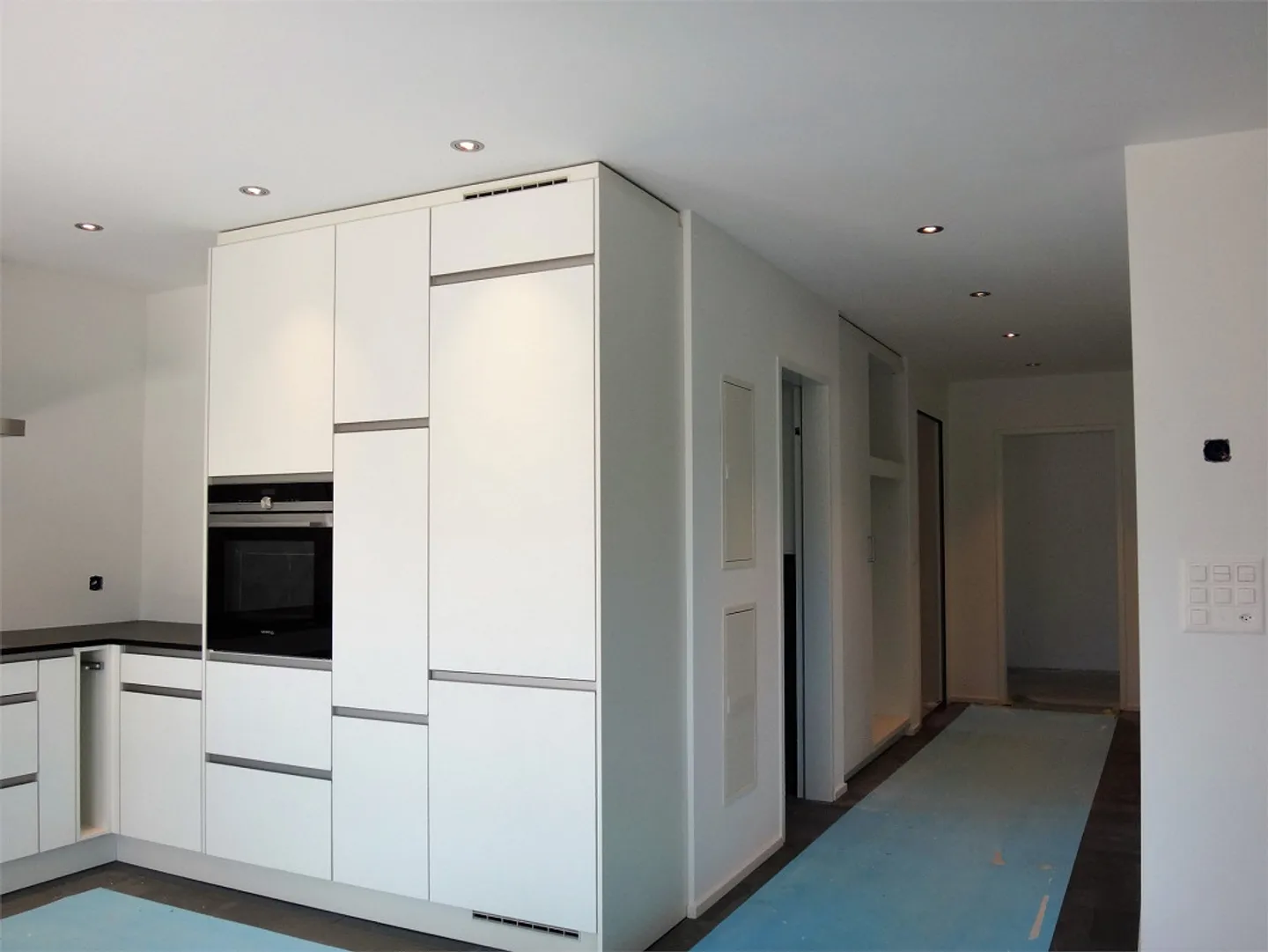 Living in a 2-family house, 3-room apartment on the upper floor - Photo 8 of 14