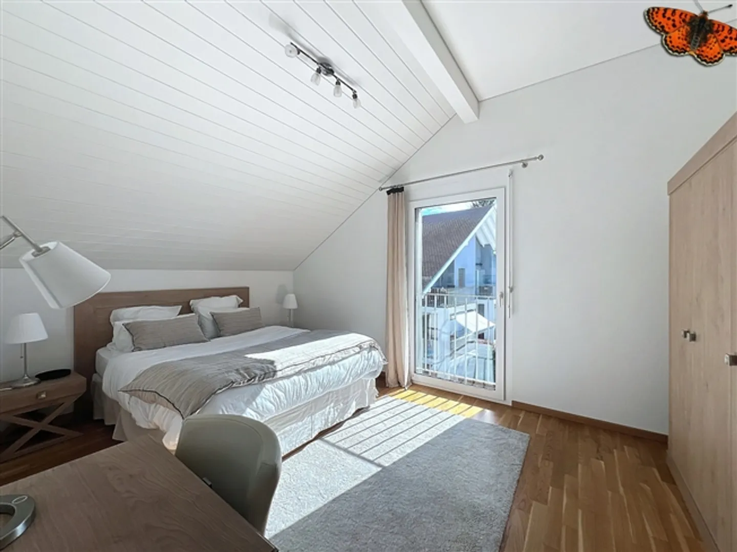 "3.5 ROOMS - FURNISHED!" - Photo 5 of 11