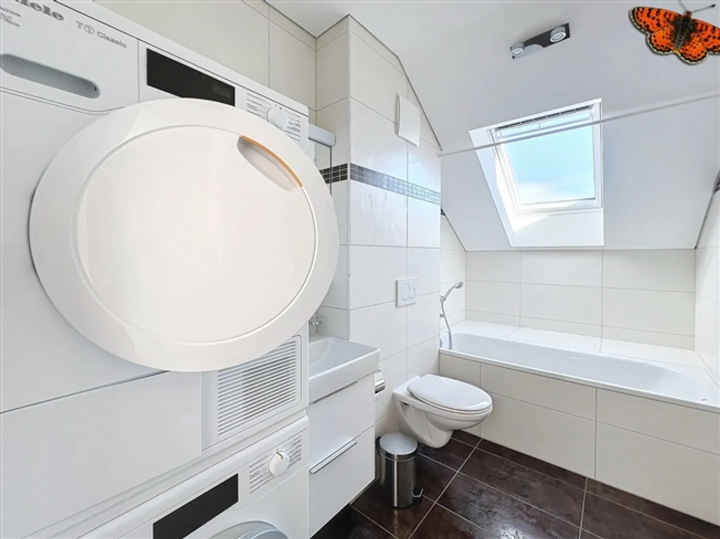 "3.5 ROOMS - FURNISHED!" - Photo 8 of 11