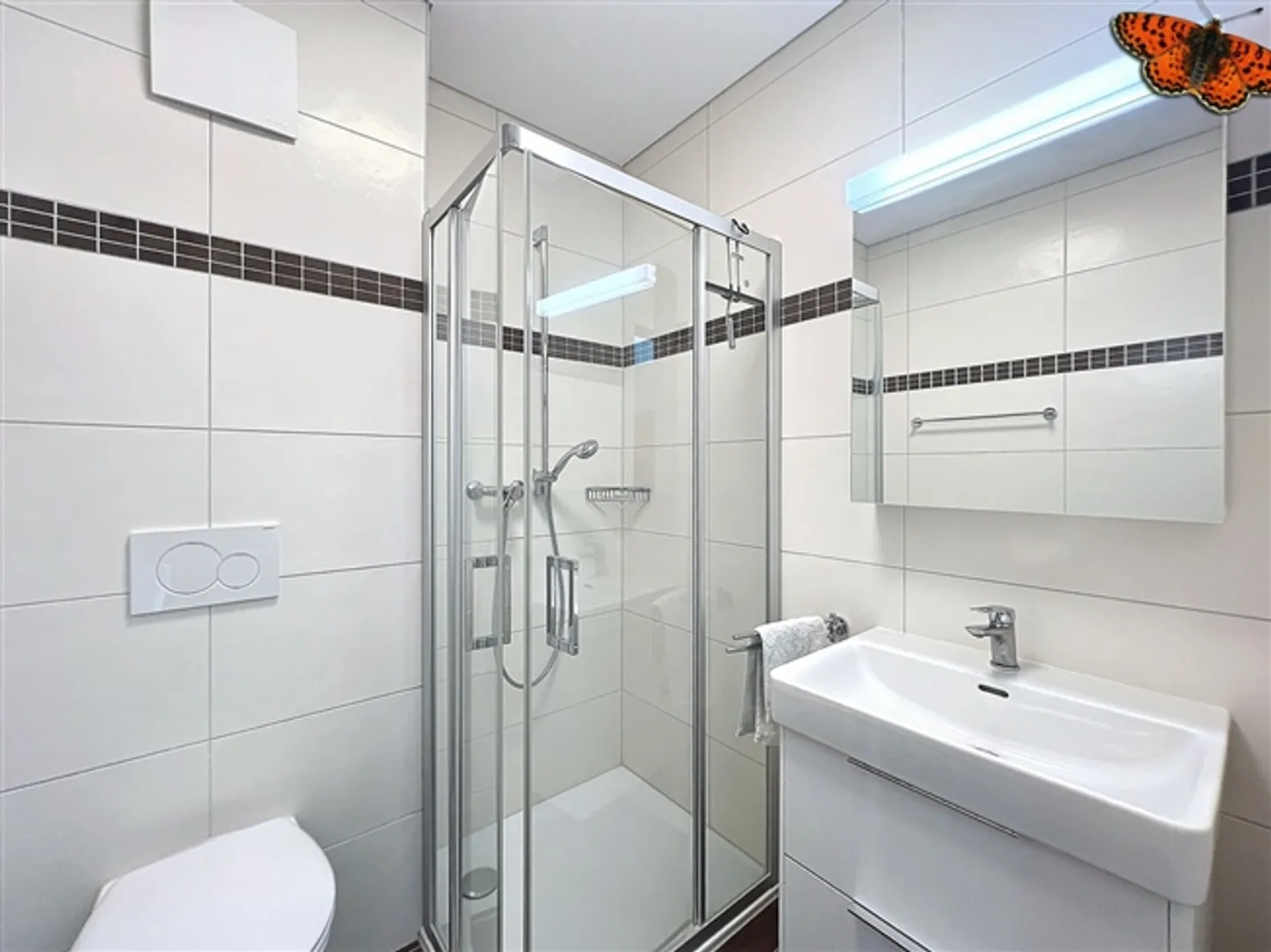 "3.5 ROOMS - FURNISHED!" - Photo 9 of 11