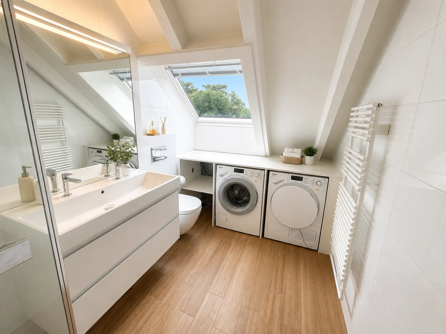 Apartment with 4½ rooms in the top floor duplex - Photo 1 of 9