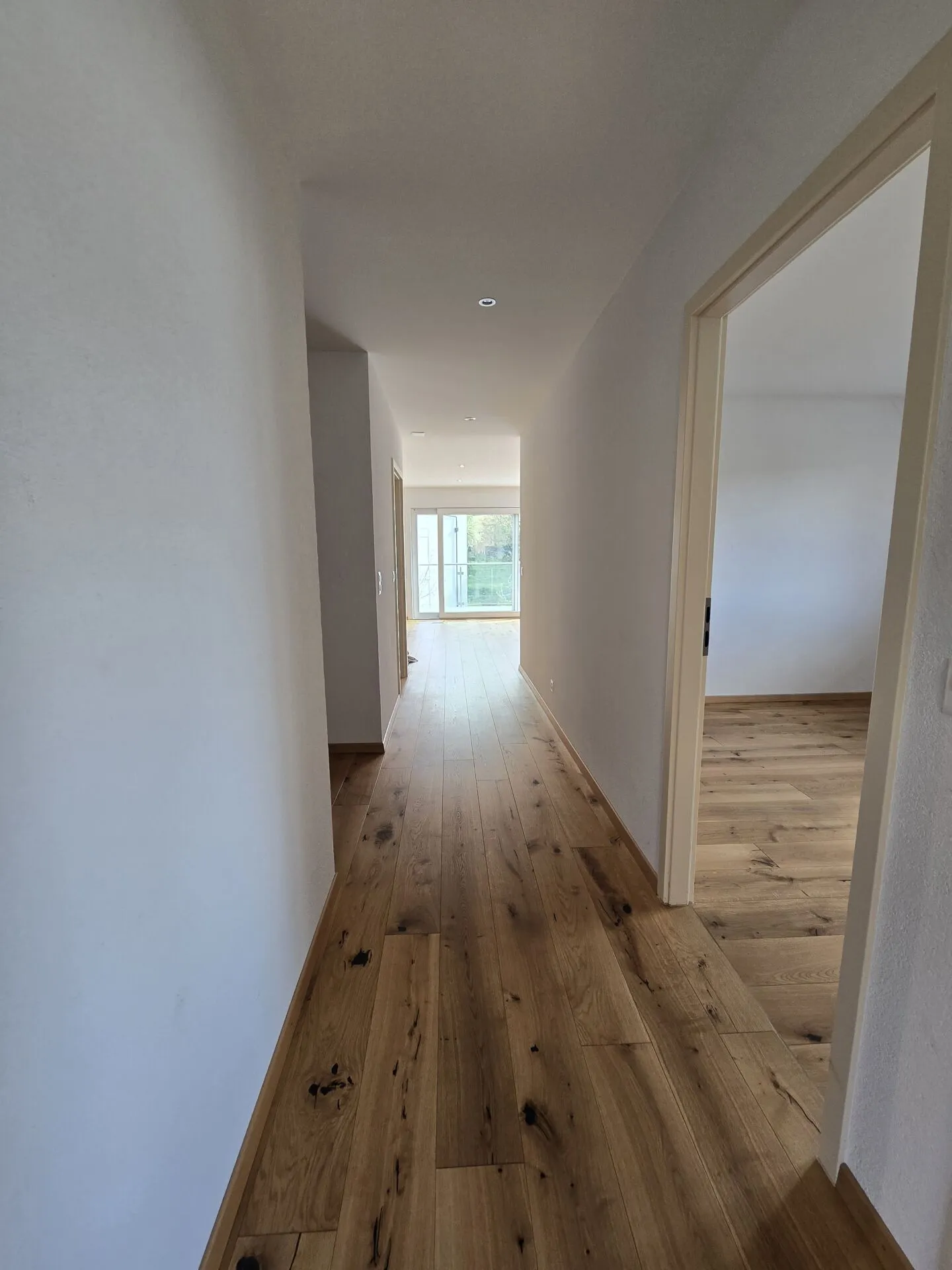 Charmant appartement 4.5 pièces - Photo 4 sur 16