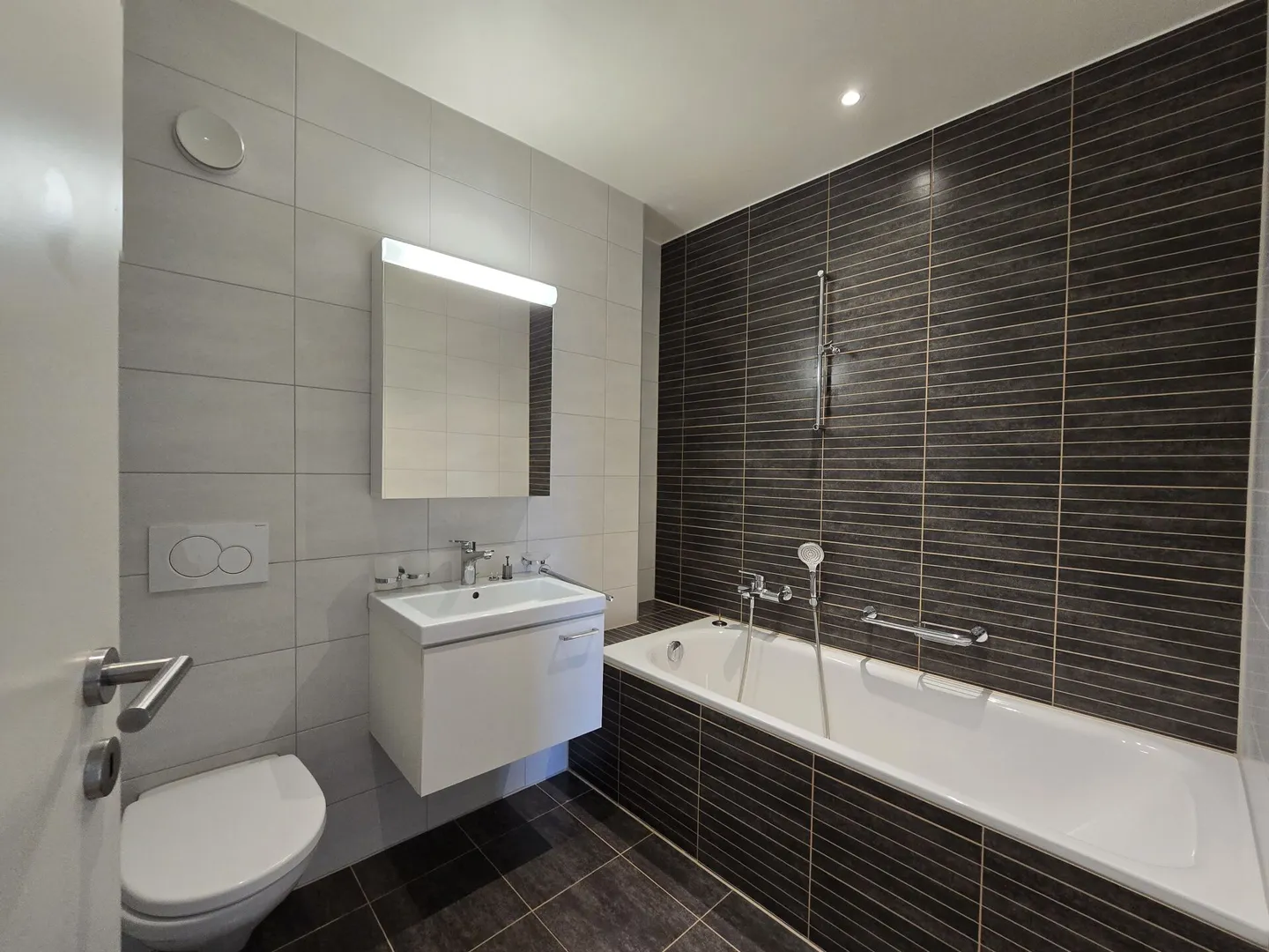 Charmant appartement 4.5 pièces - Photo 13 sur 16