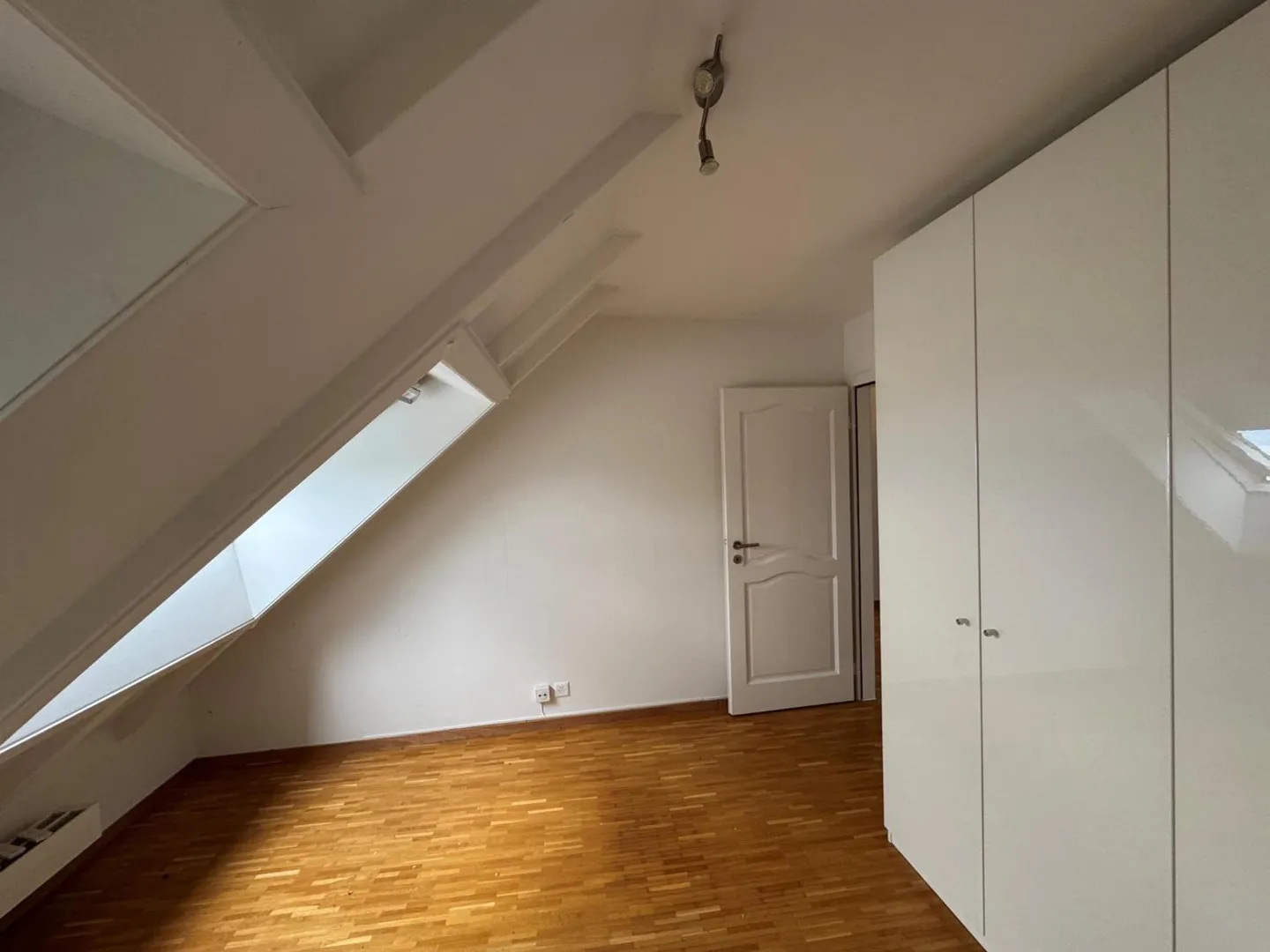 Apartment with 4½ rooms in the top floor duplex - Photo 9 of 9