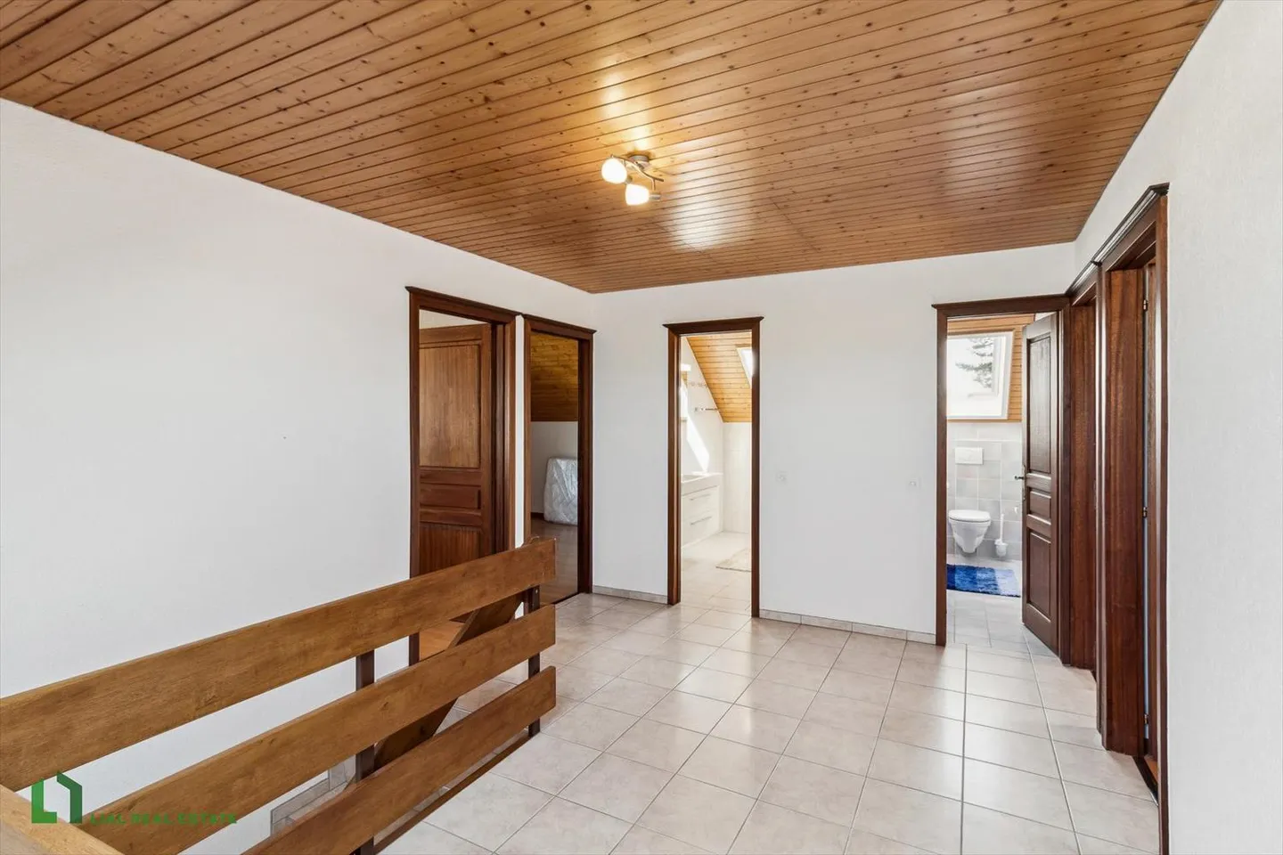 In esclusiva: Villa indipendente con grande terreno e vista libera - Foto 9 di 13