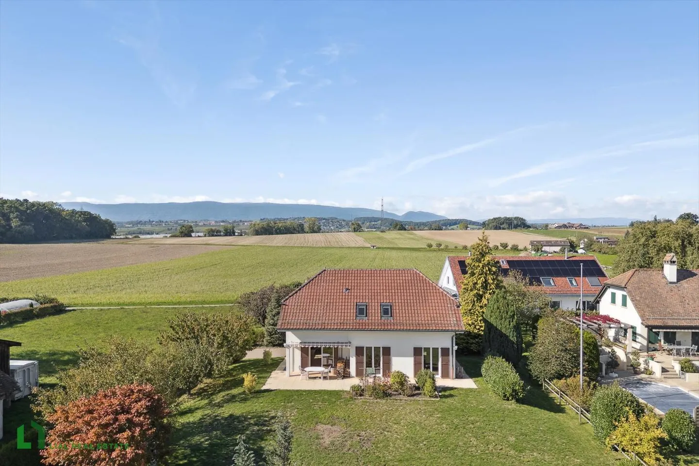 In esclusiva: Villa indipendente con grande terreno e vista libera - Foto 10 di 13