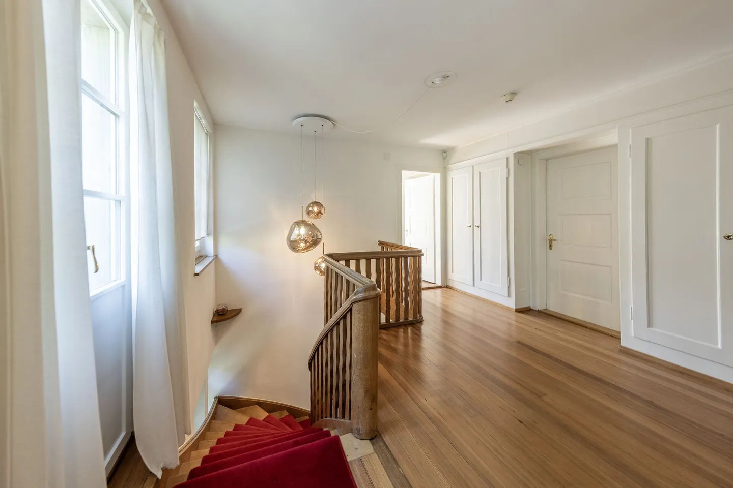Villa Urbaine Exclusive (9,5 Chambres) dans un Emplacement Prisé à Zurich - Photo 4 sur 9