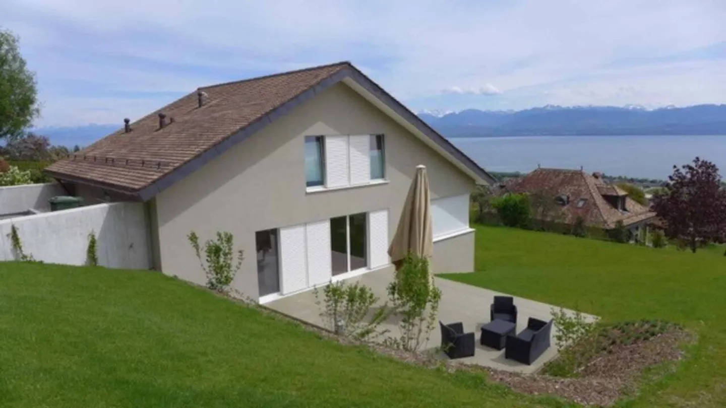 Villa moderna con vista panoramica sul Lago di Ginevra - Foto 2 di 11