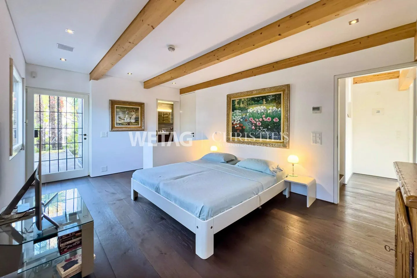 Exclusive, contemporary villa in a privileged location with stunning lake views in Ascona for sale - Photo 7 of 13