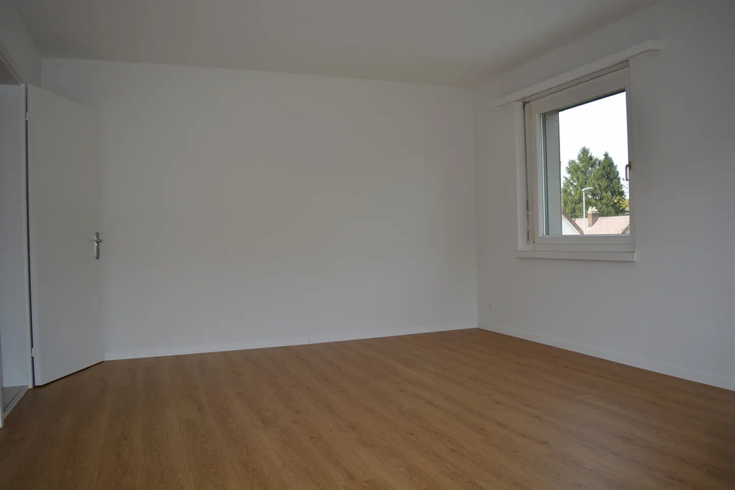 grande appartement de 4.5 pièces avec balcon - Photo 7 sur 7