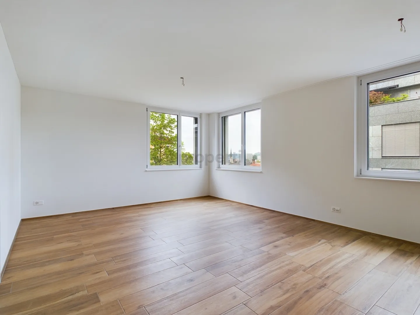 Modern Living in a Central Location - Charming 2.5-Room Apartment in St. Gallen - Photo 2 of 10