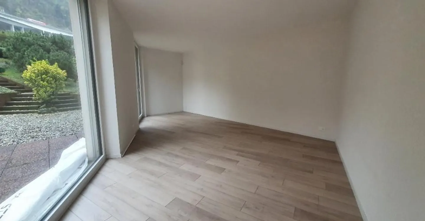 Appartement de luxe avec terrasse - Photo 3 sur 9