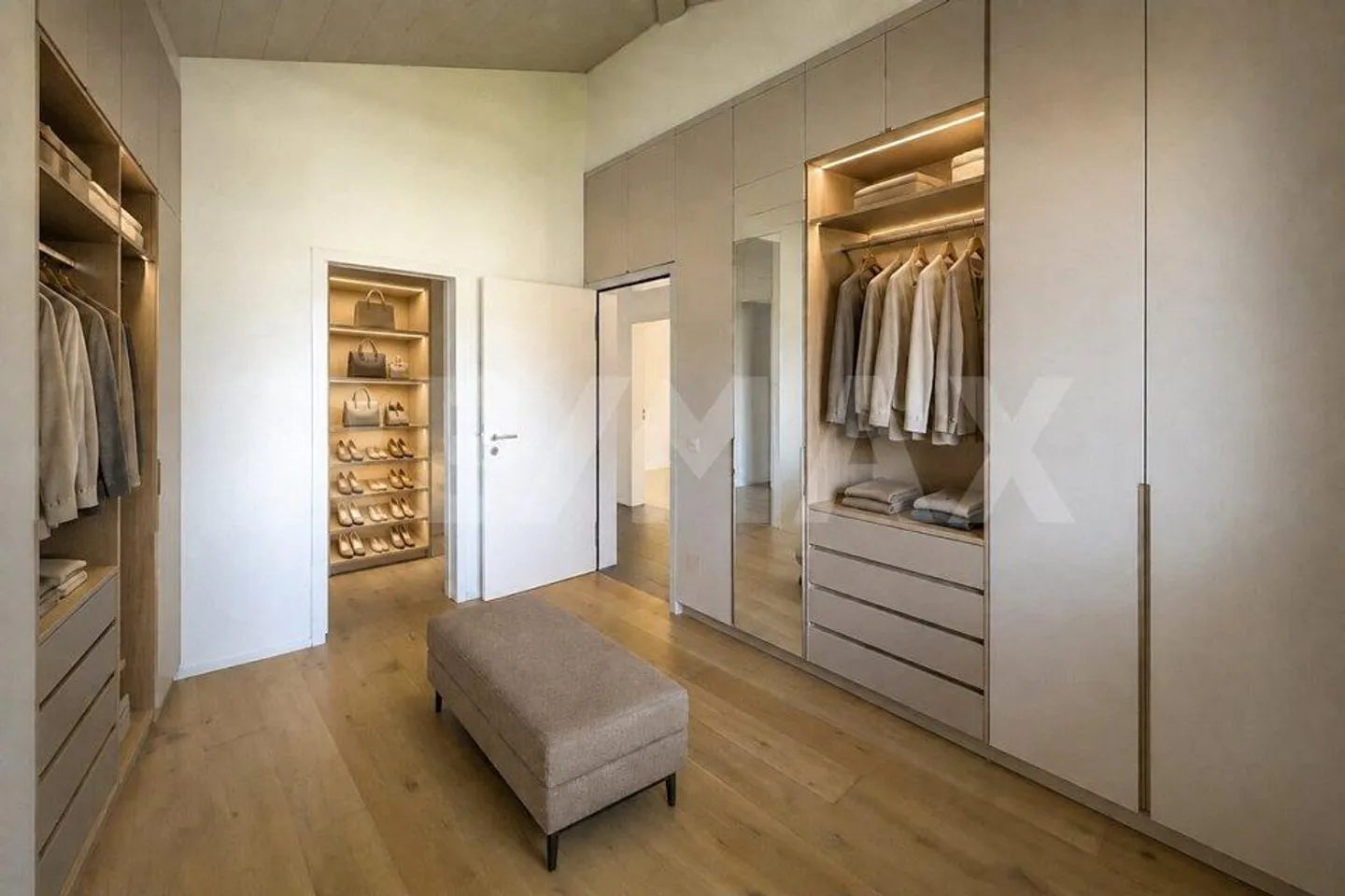 Appartement lumineux de 4.5 pièces au dernier étage - Photo 9 sur 13