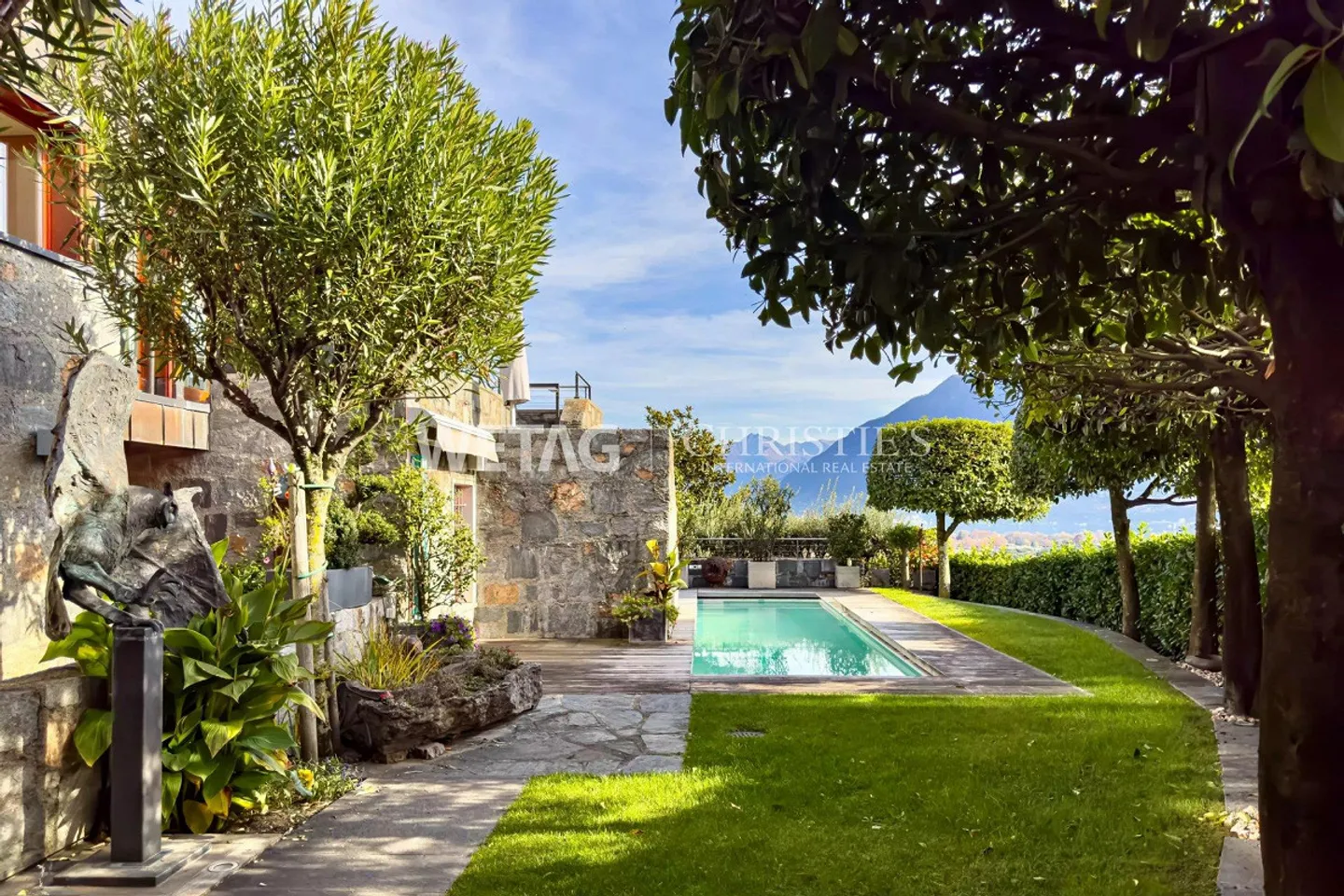 Exclusive, contemporary villa in a privileged location with stunning lake views in Ascona for sale - Photo 13 of 13