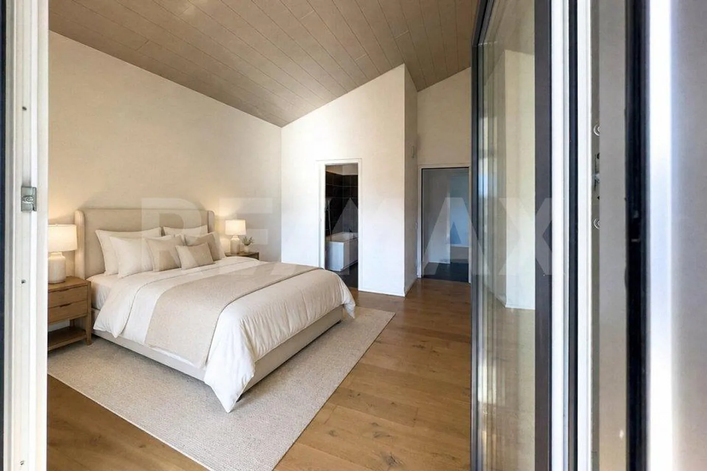 Appartement lumineux de 4.5 pièces au dernier étage - Photo 10 sur 13