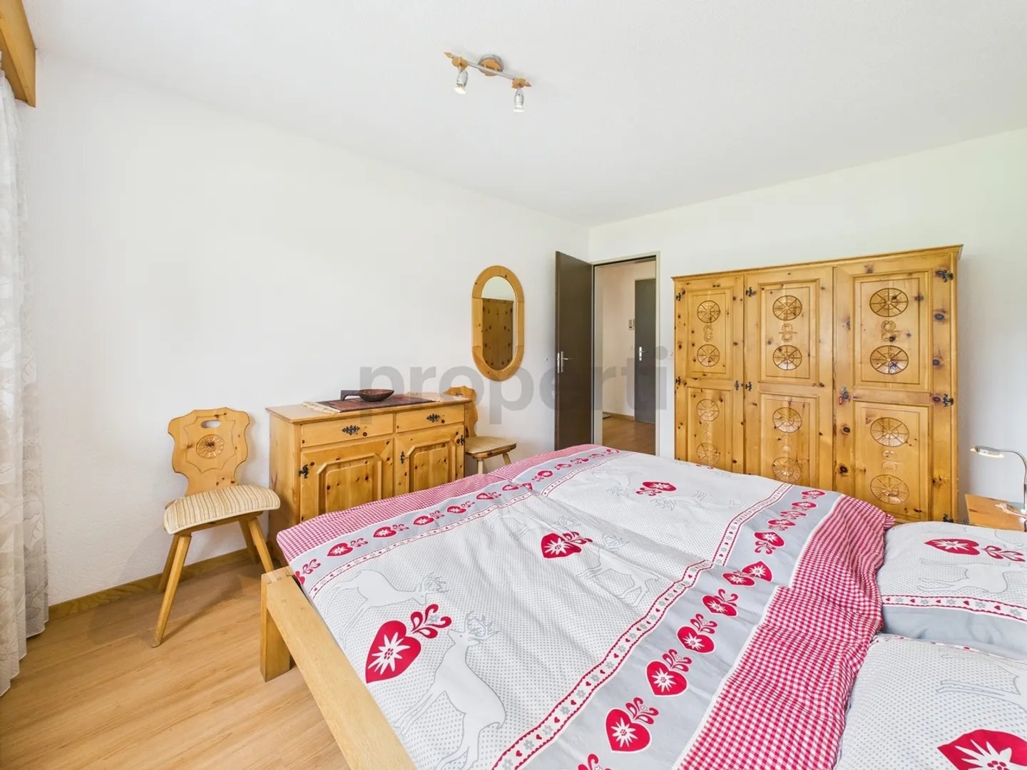 Bellissimo e moderno appartamento con 2 camere a Davos, Canton GR - Foto 4 di 10