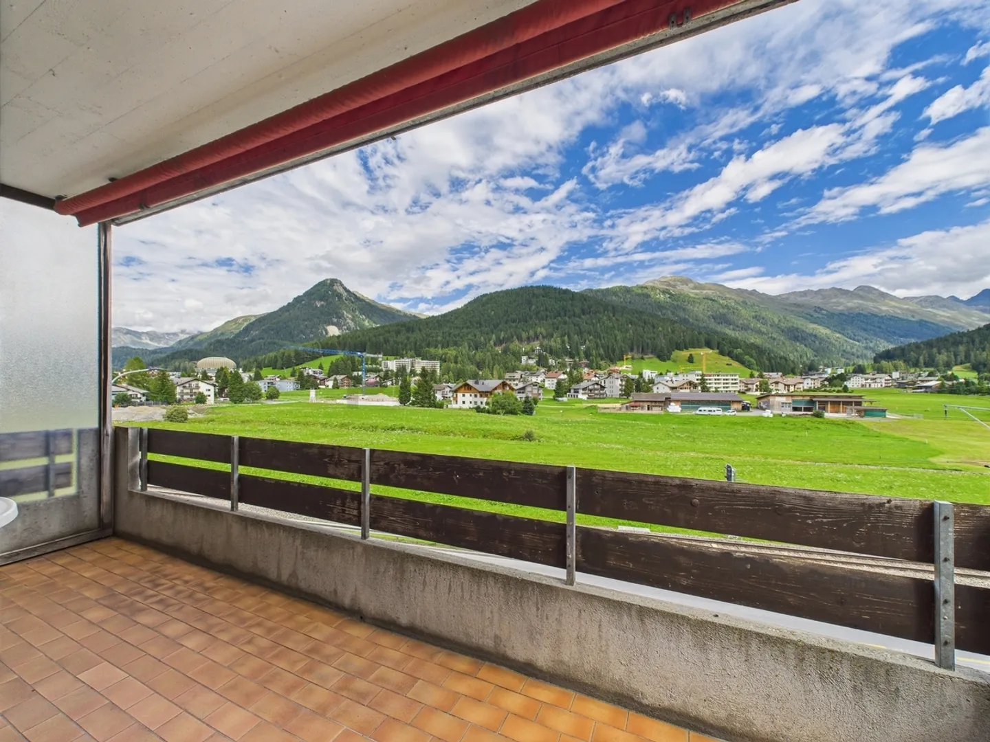 Bellissimo e moderno appartamento con 2 camere a Davos, Canton GR - Foto 9 di 10
