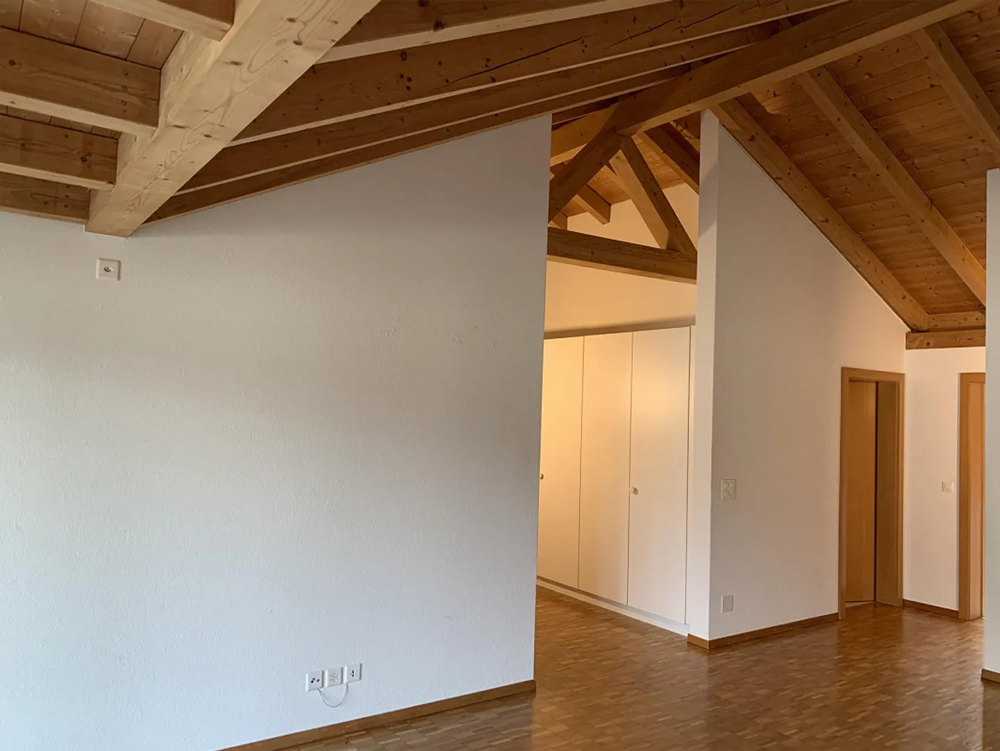 Familien-Wohnung an attraktivem Standort zu vermieten - Foto 7 von 20