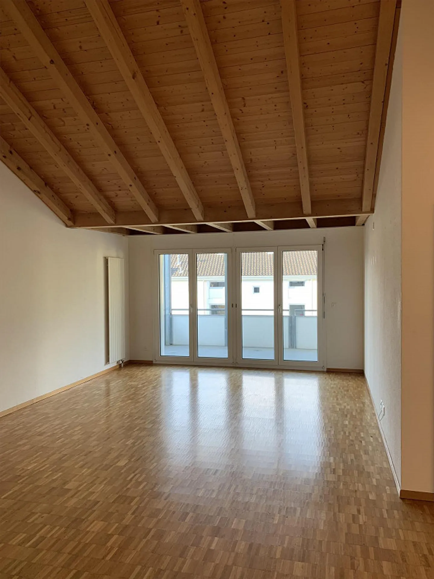 Familien-Wohnung an attraktivem Standort zu vermieten - Foto 8 von 20