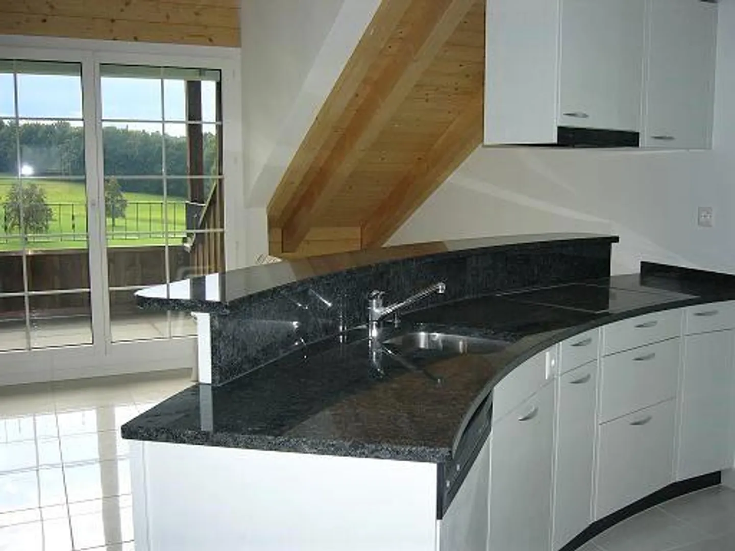 Appartement Loft en Duplex sous les toits à Wollerau - Photo 1 sur 6