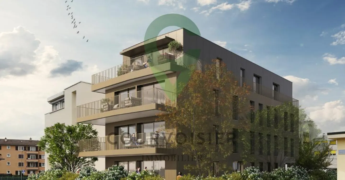 Charming Apartment with Lake View - Photo 5 of 5