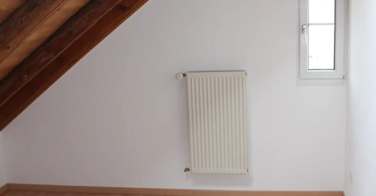 Appartement Charmant avec Hauteur Sous Plafond - Photo 8 sur 8