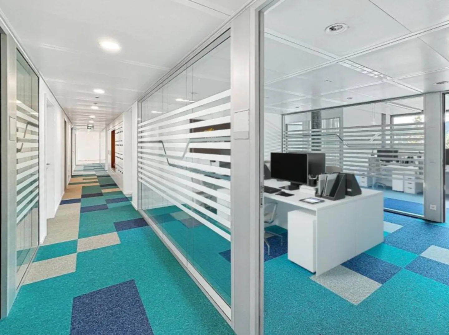 Vollständig ausgestatteter Büroraum - Foto 3 von 6