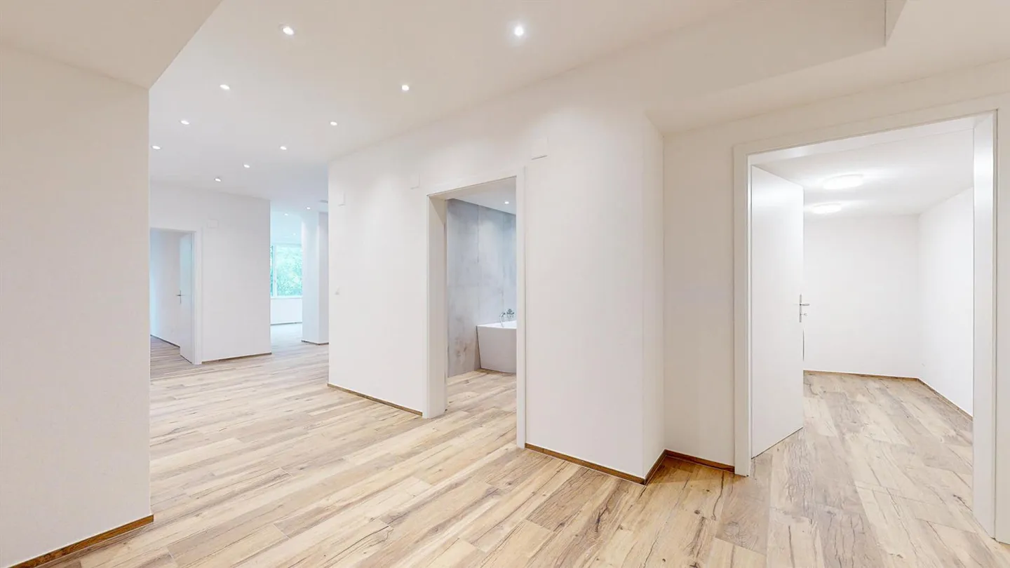 Modern & Central Living - Photo 6 of 10