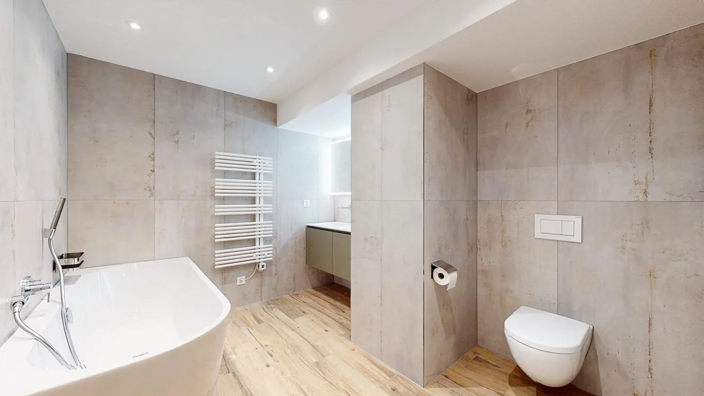 Modern & Central Living - Photo 7 of 10