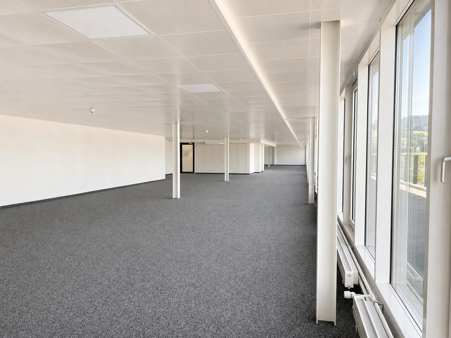 Bureau penthouse exclusif avec vue et personnalité - Photo 6 sur 10