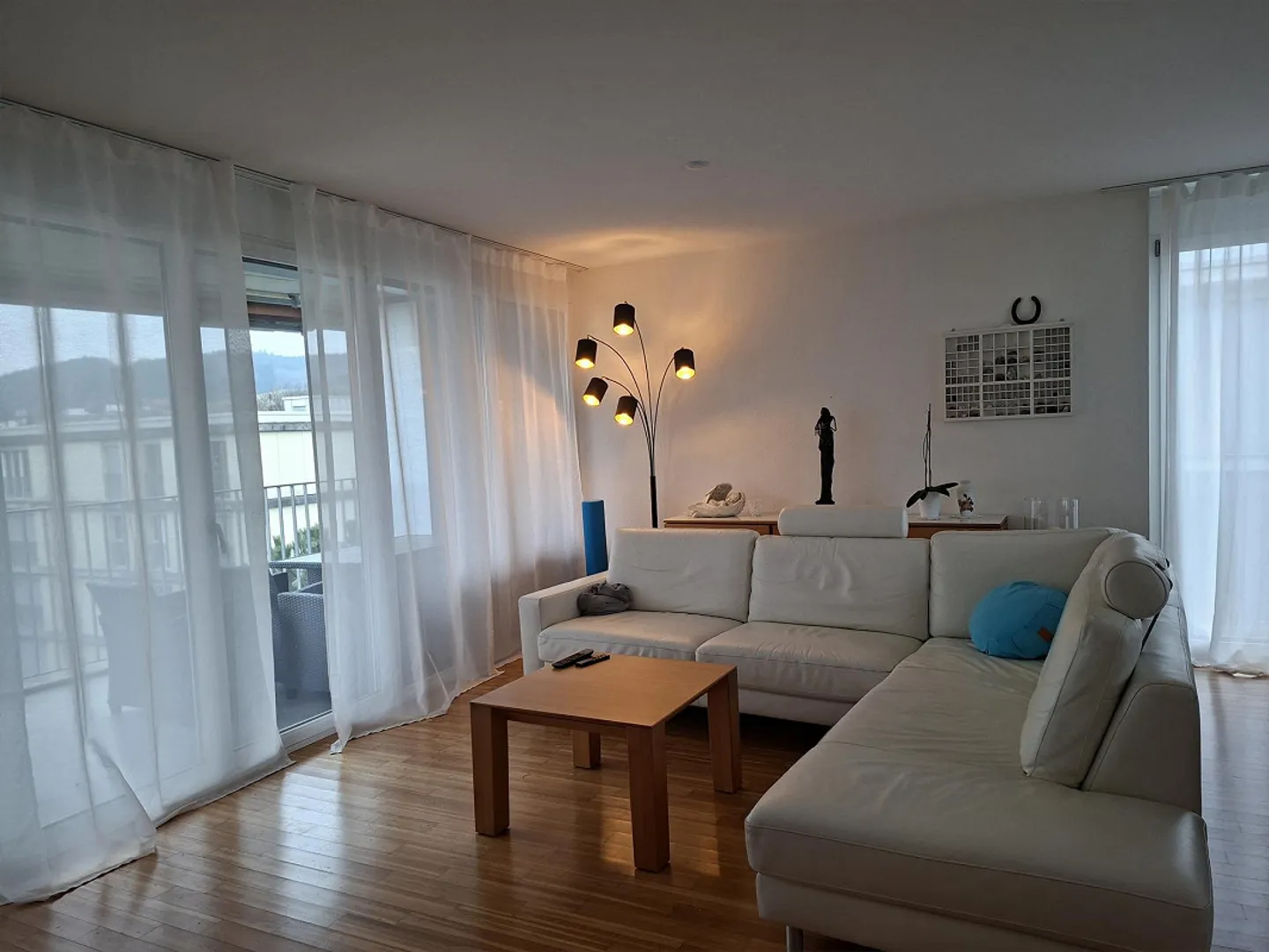 Helle 5.5-Zimmer Wohnung - Foto 1 von 10