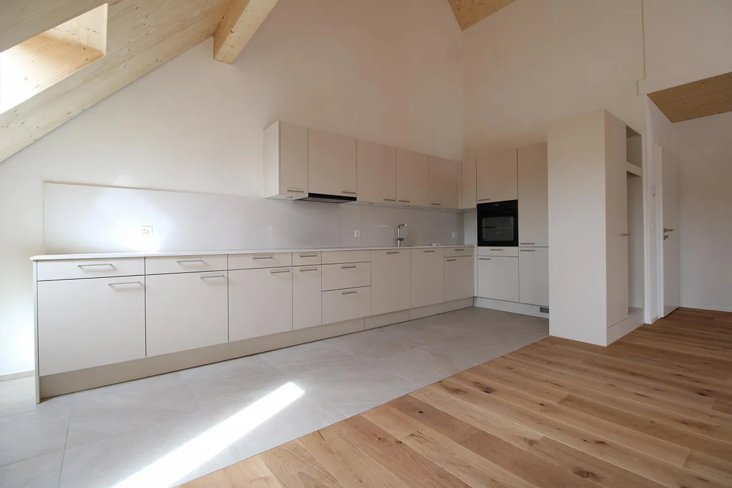 Luxuriöse Maisonette-Wohnung - Foto 1 von 11
