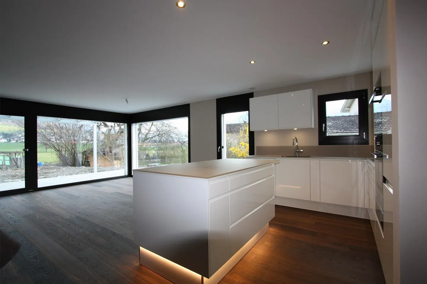 Maison individuelle dans un quartier résidentiel panoramique (pas de droit de construire) - Photo 13 sur 24