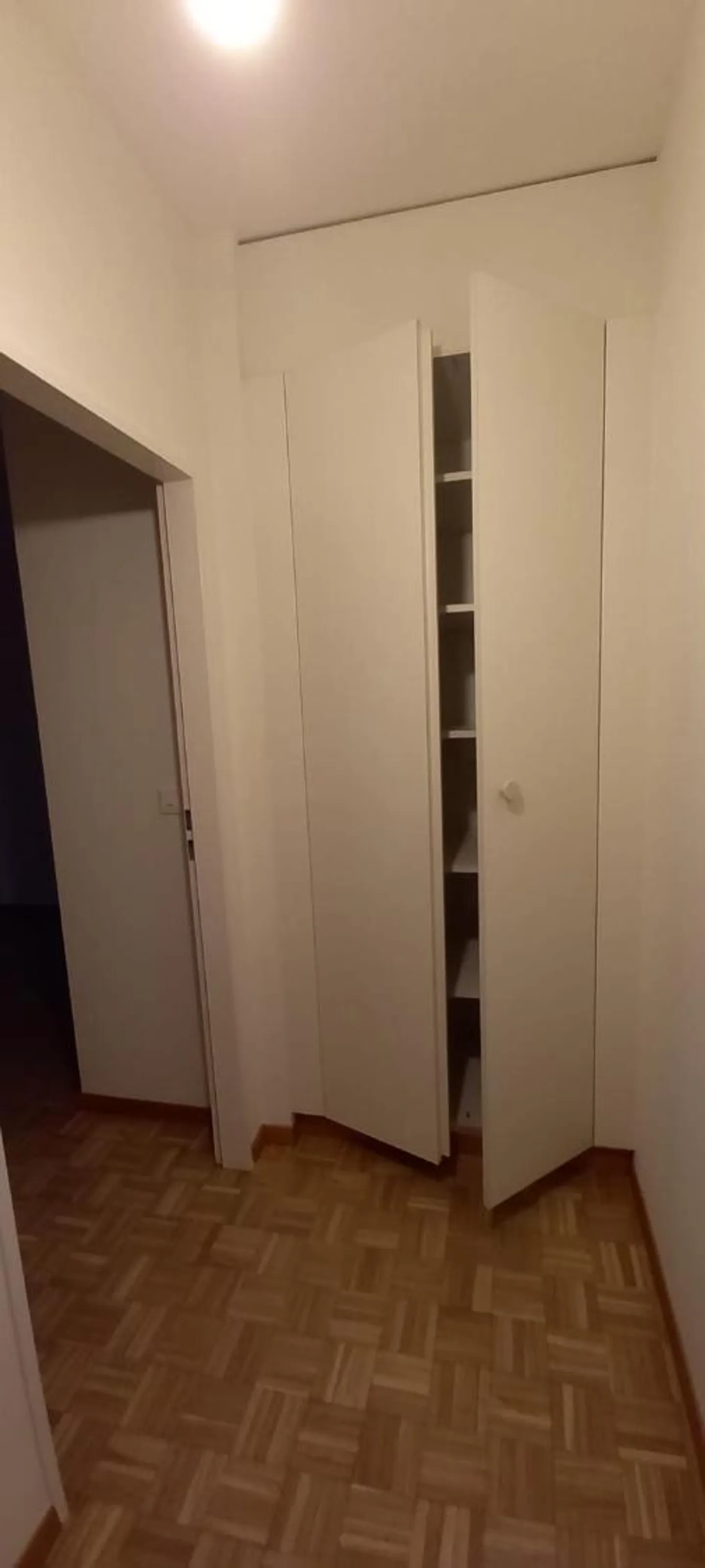 Apartment - Photo 2 of 6