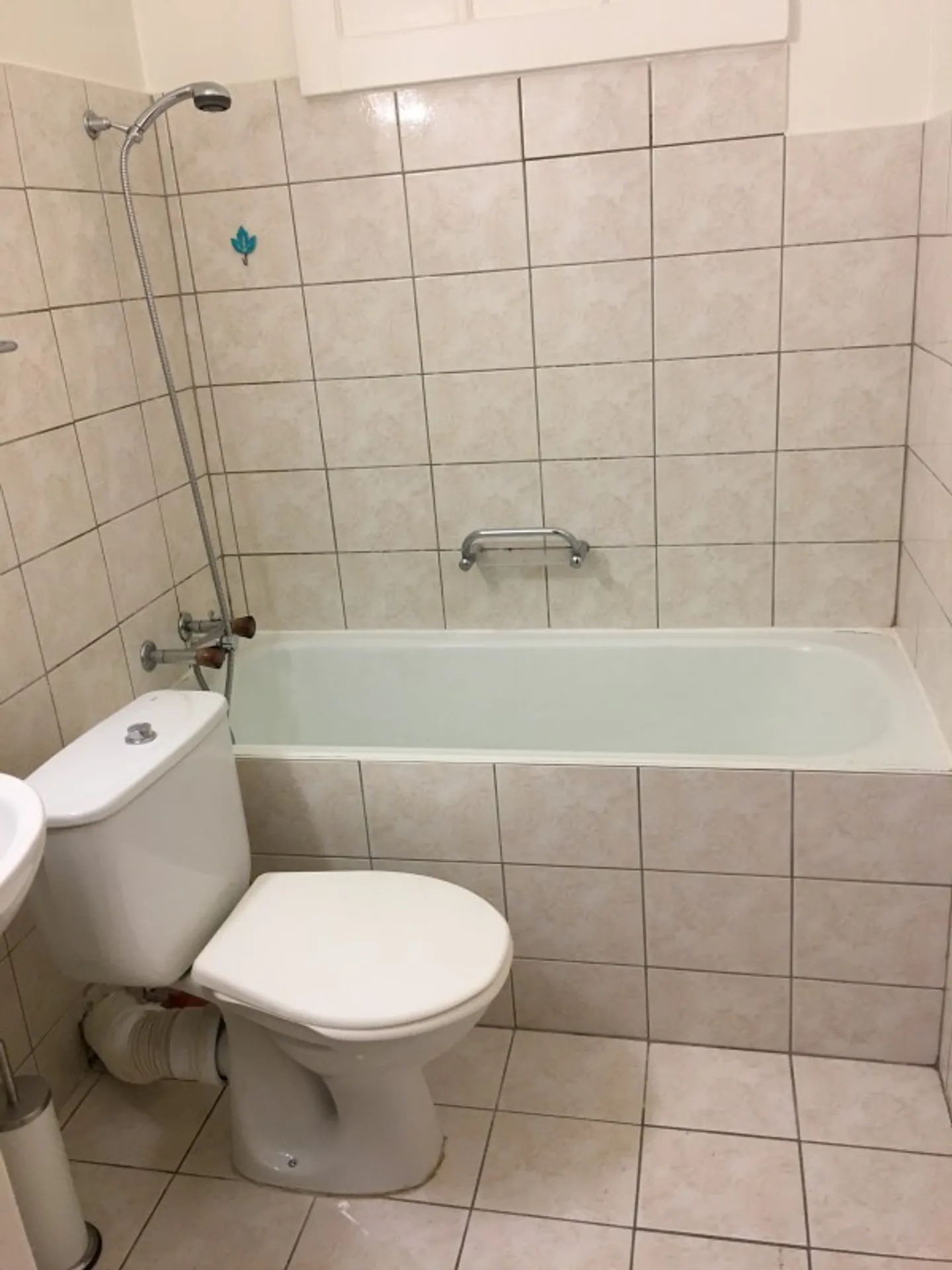 Studio meublé à Genève - Photo 3 sur 5