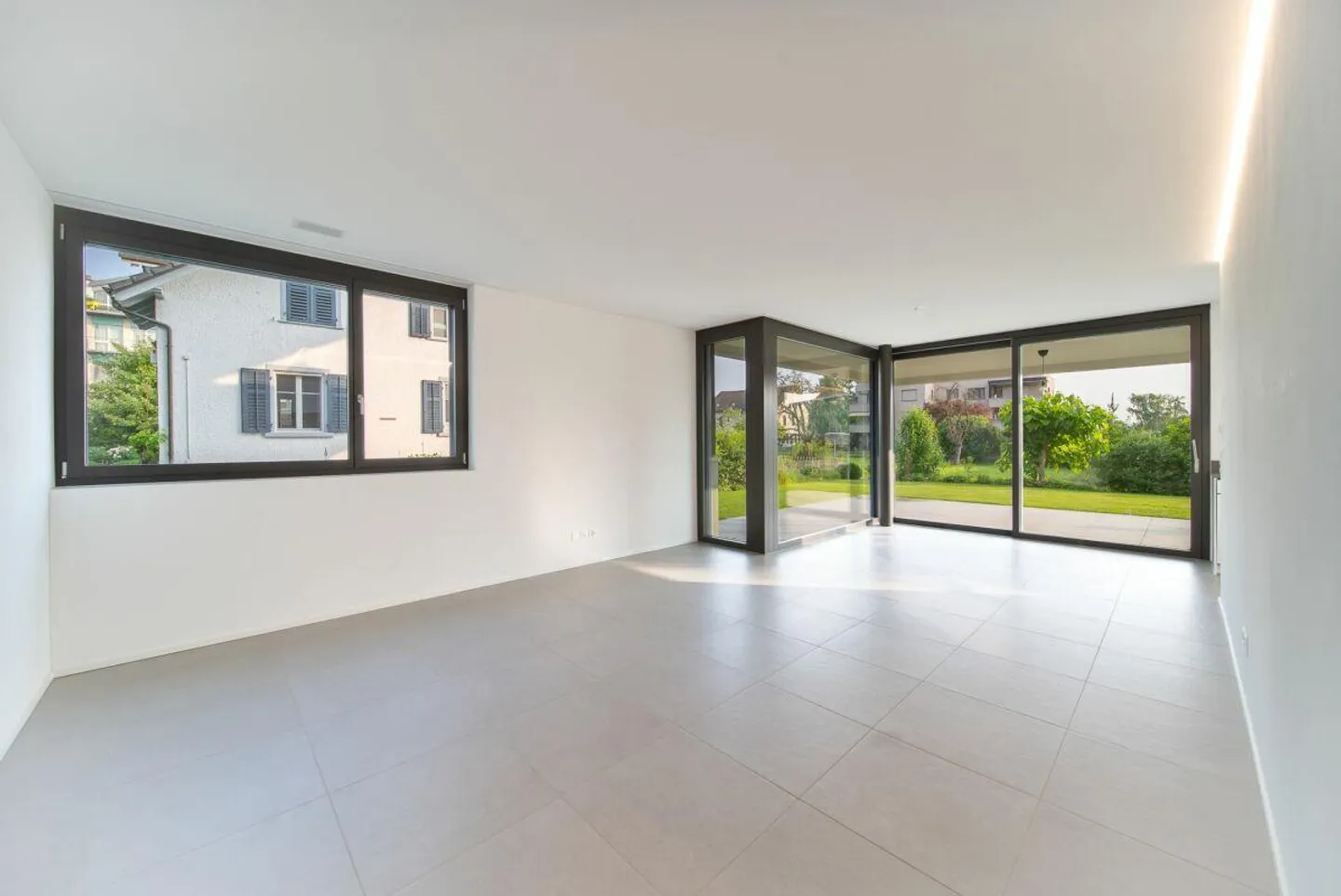 Gioiello residenziale di 4,5 stanze con paradiso giardino privato - Foto 3 di 15